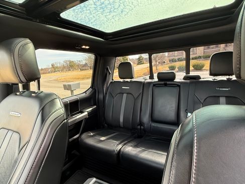 Used 2018 Ford F350 Platinum image 26