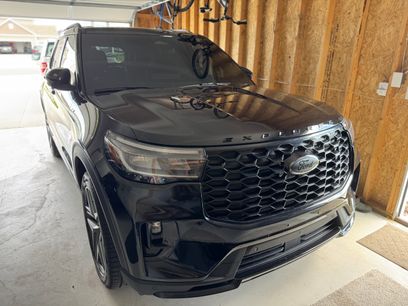 Used 2025 Ford Explorer ST-Line w/ Premium Package