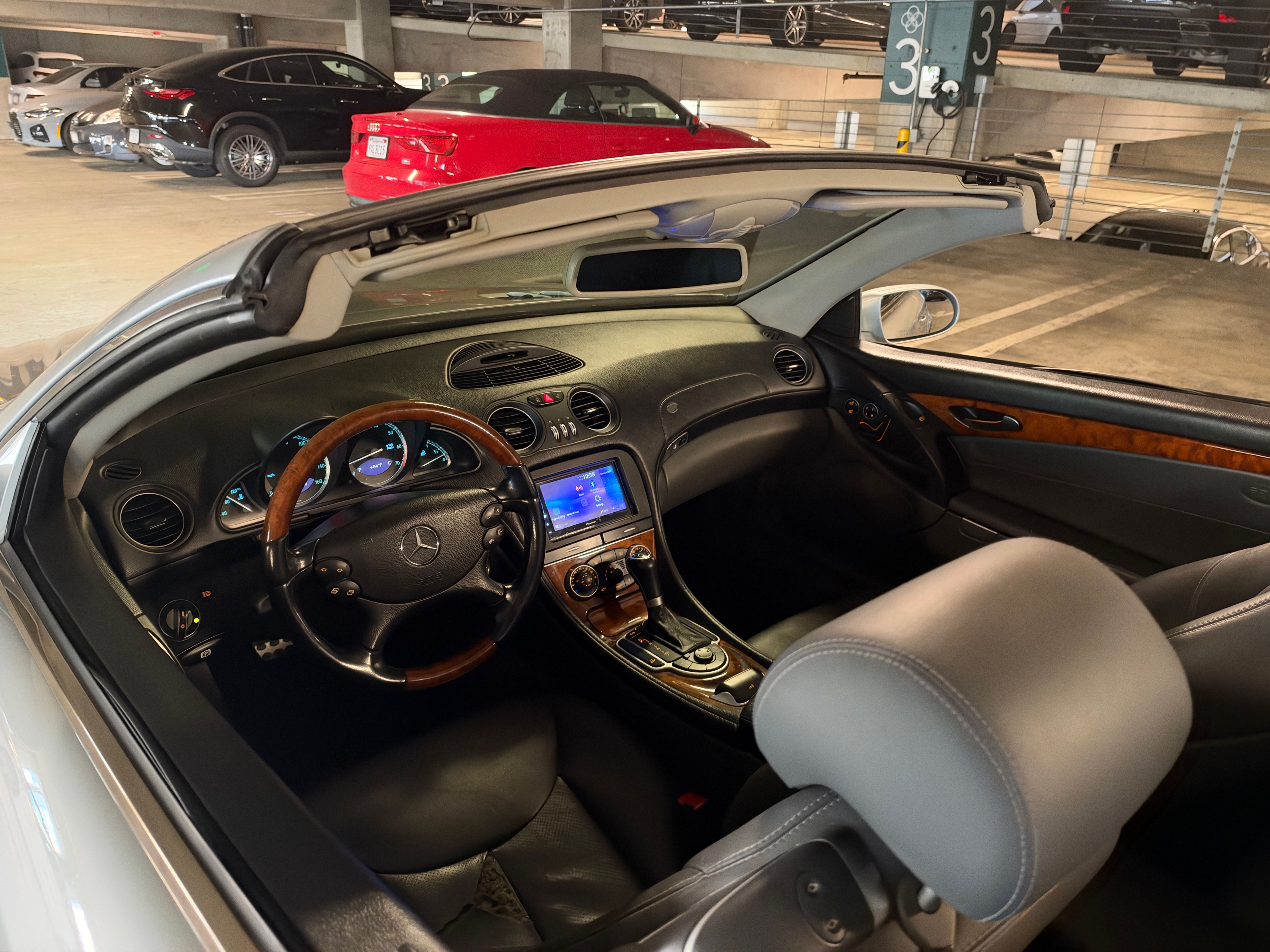 Used 2005 Mercedes-Benz SL 500 image 17