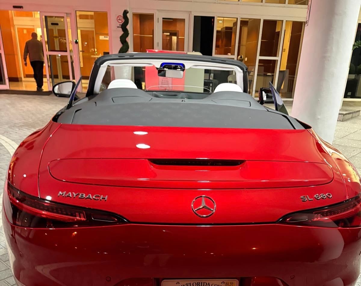 Used 2026 Mercedes-Benz Maybach SL 680 image 5