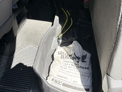 Used 2018 Chevrolet Silverado 1500 LT w/ All Star Edition image 23