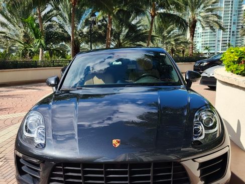 Used 2017 Porsche Macan S image 6