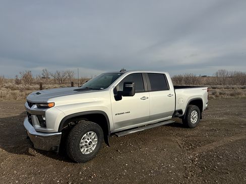 Used 2021 Chevrolet Silverado 2500 LT w/ All Star Edition image 1