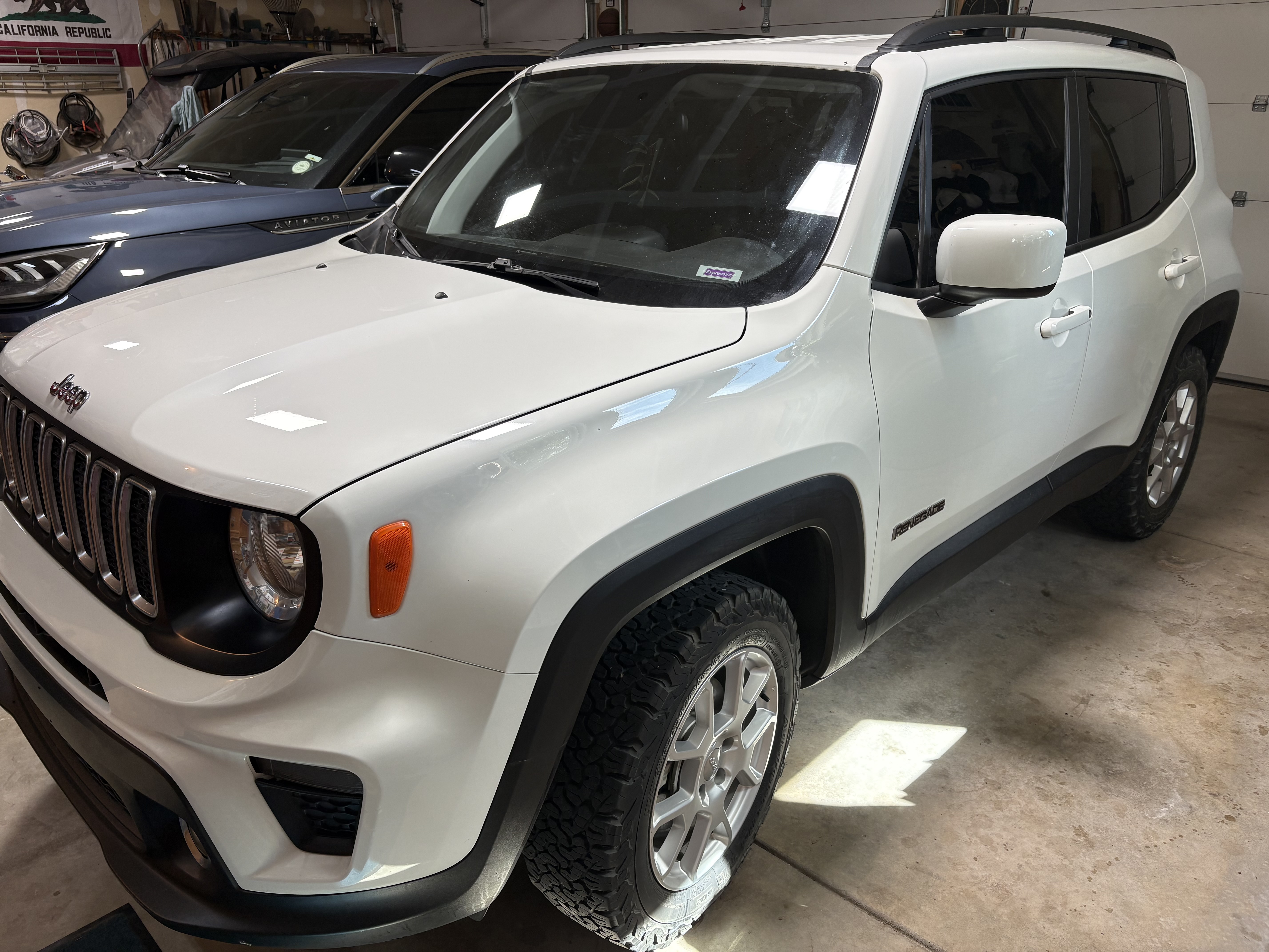 Used 2020 Jeep Renegade Latitude AWD/4WD image 1