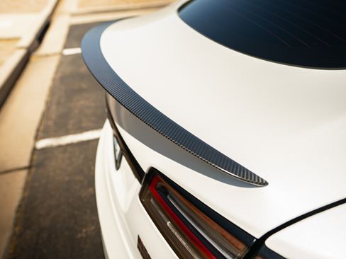 Used 2023 Tesla Model S Plaid image 4