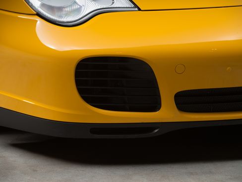 Used 2003 Porsche 911 Carrera 4S image 19