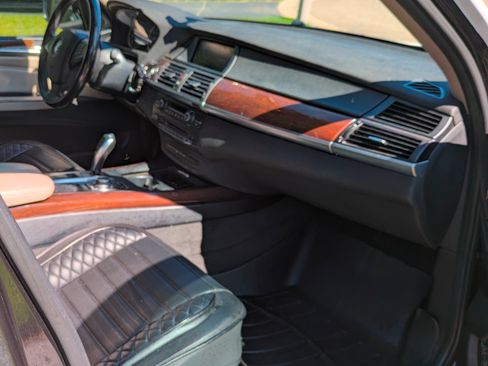 Used 2013 BMW X5 xDrive35i image 5