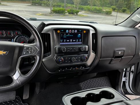Used 2017 Chevrolet Silverado 1500 LT w/ All Star Edition image 10