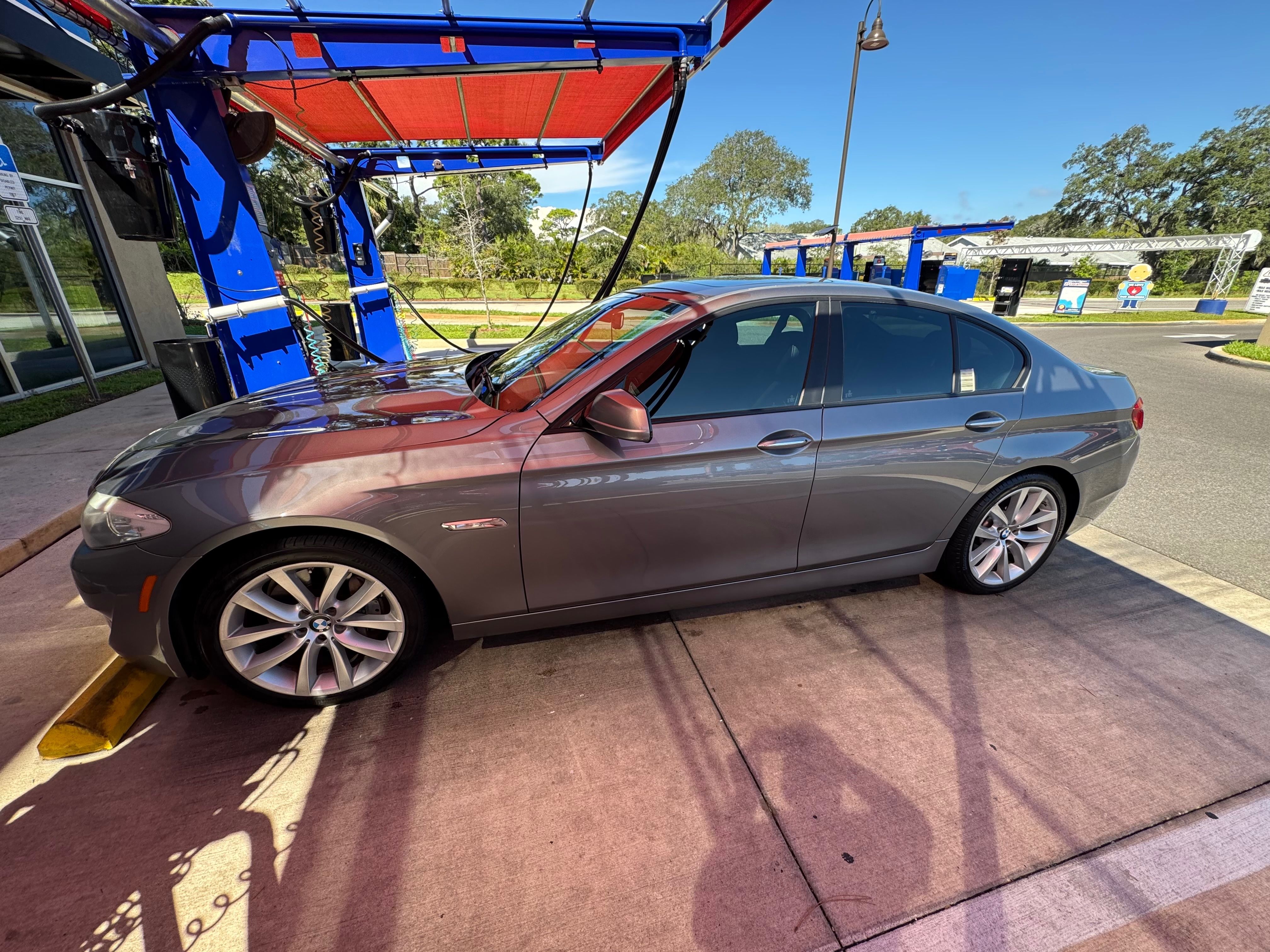 Used 2011 BMW 535i Sedan RWD image 1