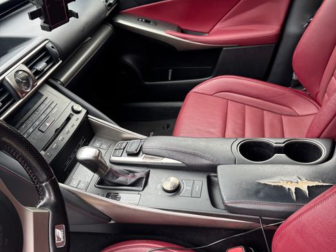 Used 2017 Lexus IS 200t F Sport w/ F Sport Package image 15