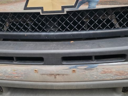 Used 2002 Chevrolet Silverado 3500 LS w/ Electrical Convenience Pkg image 4