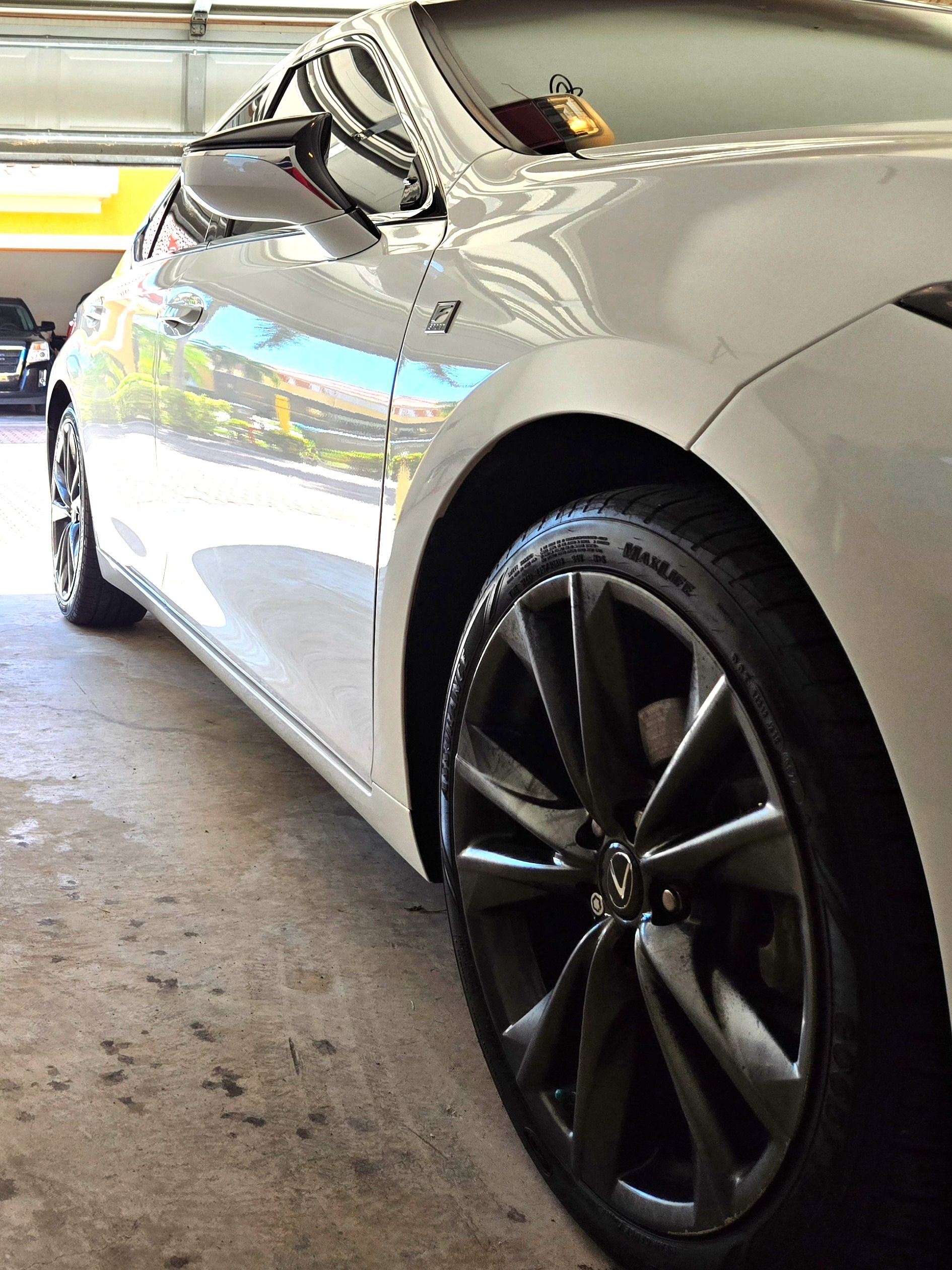 Used 2019 Lexus ES 350 F Sport w/ Accessory Package 2 FWD image 12