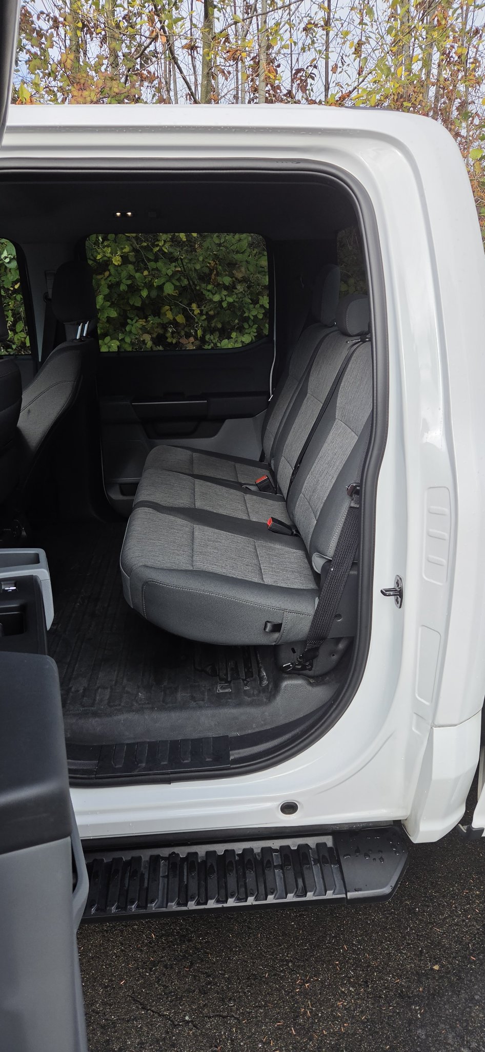 Used 2022 Ford F150 XL w/ Equipment Group 101A High AWD/4WD image 18