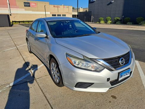 Used 2017 Nissan Altima 2.5 S w/ Power Driver Seat Package image 14