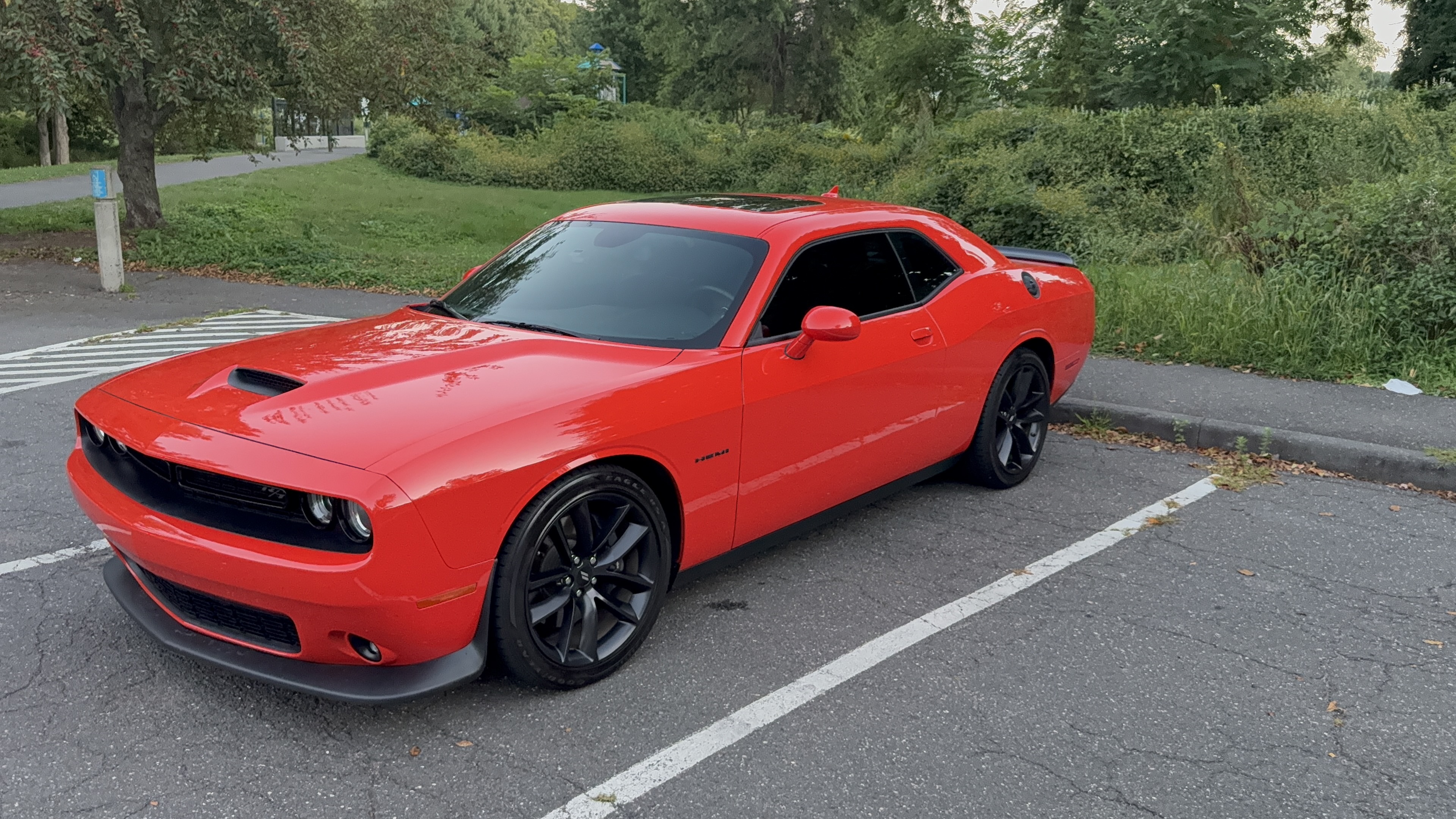 Used 2022 Dodge Challenger R/T w/ Plus Package RWD image 1