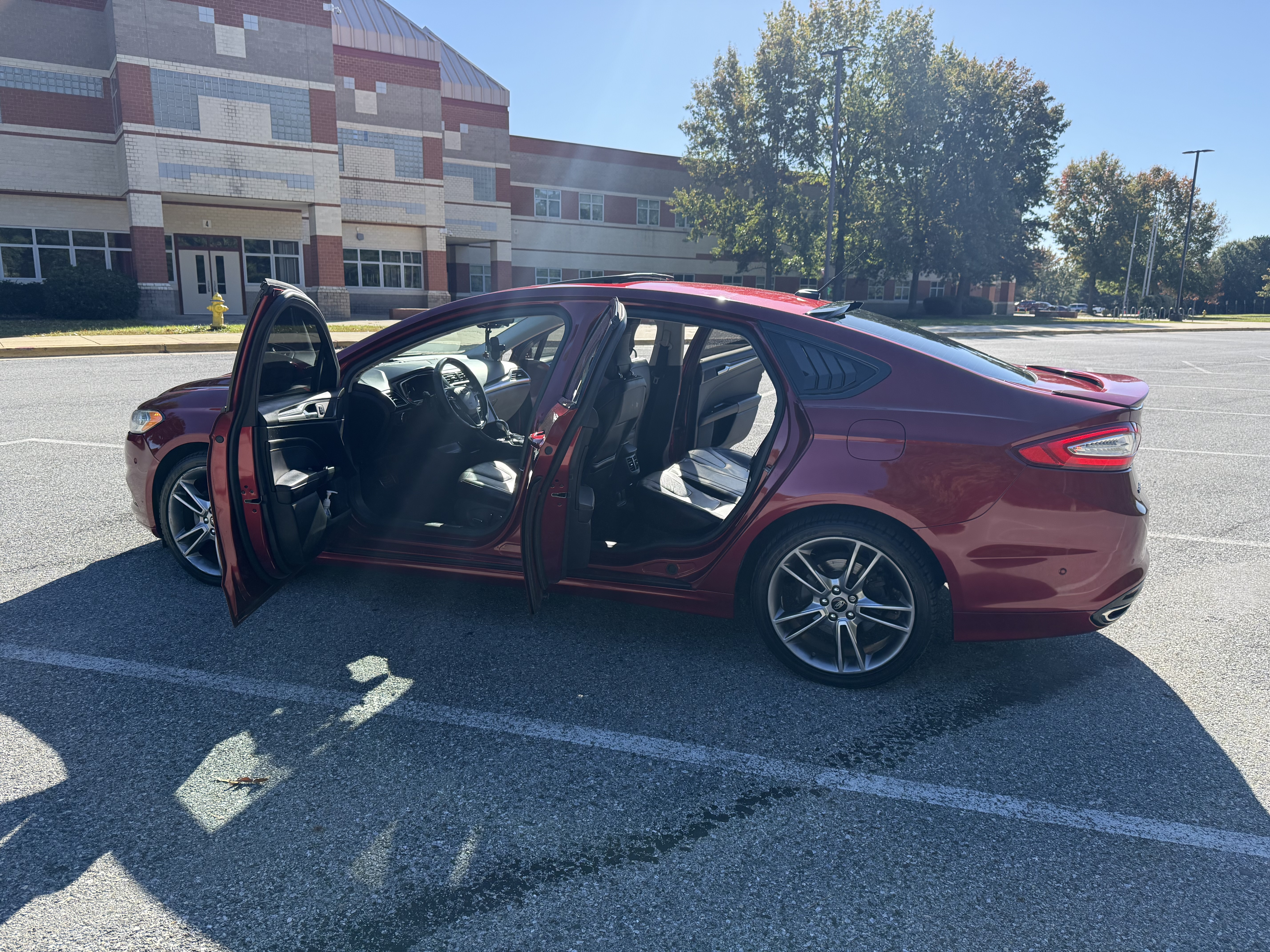 Used 2014 Ford Fusion Titanium AWD/4WD image 12