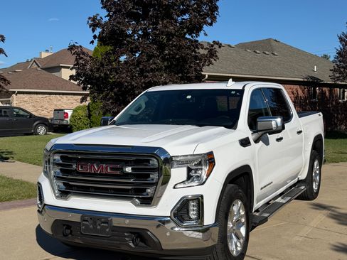 Used 2021 GMC Sierra 1500 SLT w/ SLT Premium Plus Package AWD/4WD image 1