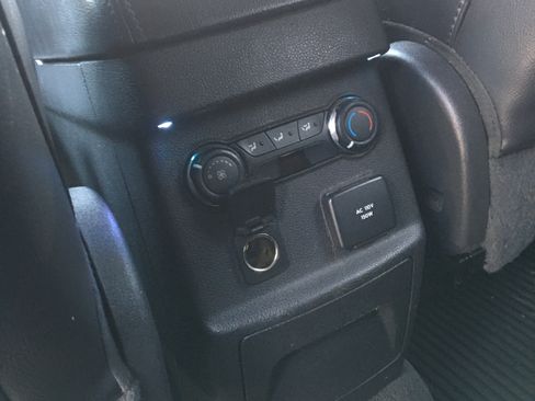 Used 2011 Ford Explorer Limited w/ Technology Pkg image 6