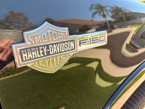 Used 2007 Ford F150 Harley-Davidson AWD/4WD image 12