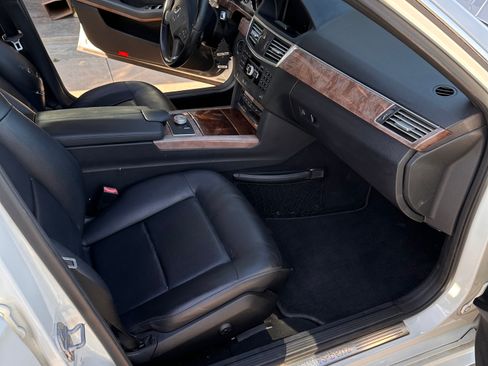 Used 2012 Mercedes-Benz E 350 Sedan image 12