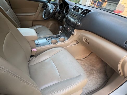 Used 2008 Toyota Highlander 4WD image 5