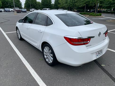 Used 2016 Buick Verano w/ Comfort Package FWD image 6
