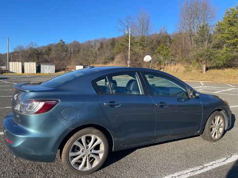 Used 2010 MAZDA MAZDA3 s Grand Touring image 9