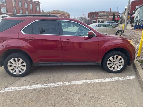 Used 2010 Chevrolet Equinox LT image 5