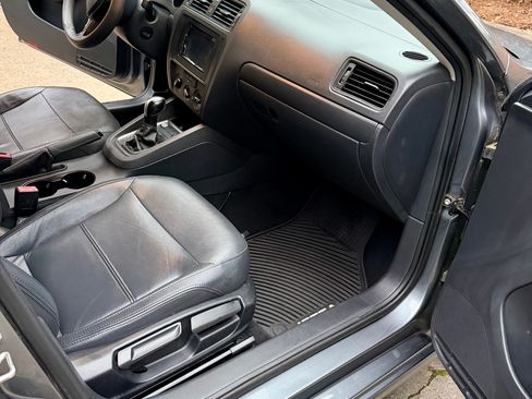 Used 2015 Volkswagen Jetta S image 20