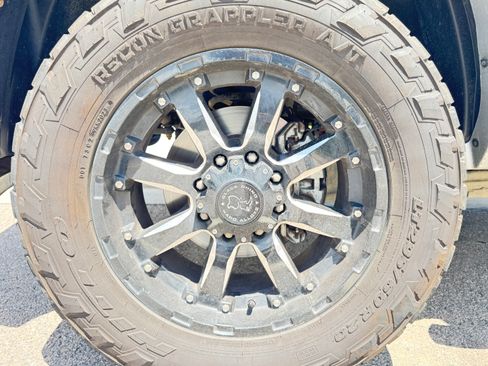 Used 2015 RAM 2500 Laramie w/ Convenience Group AWD/4WD image 13