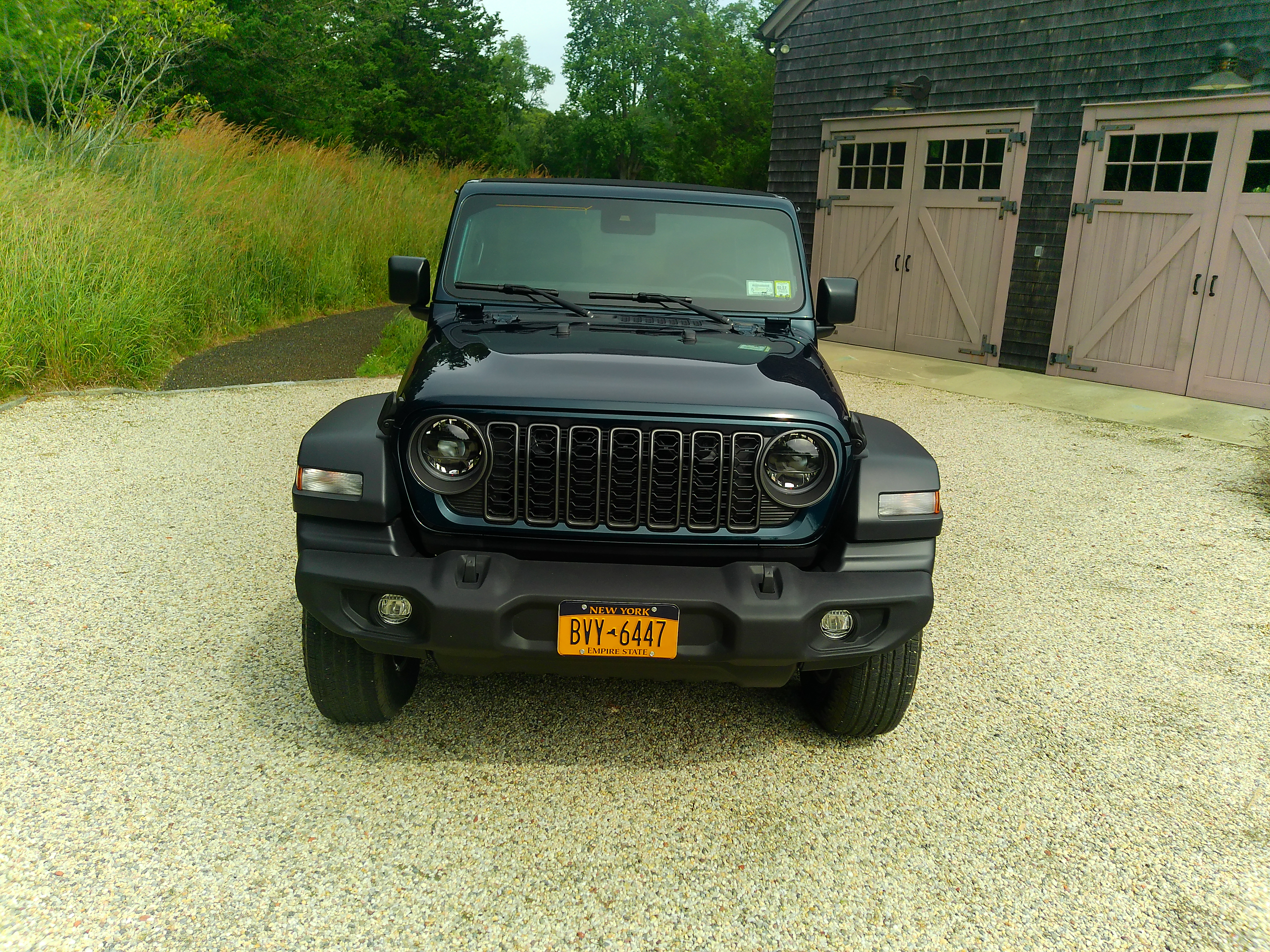 Used 2025 Jeep Wrangler Unlimited Sport AWD/4WD image 32