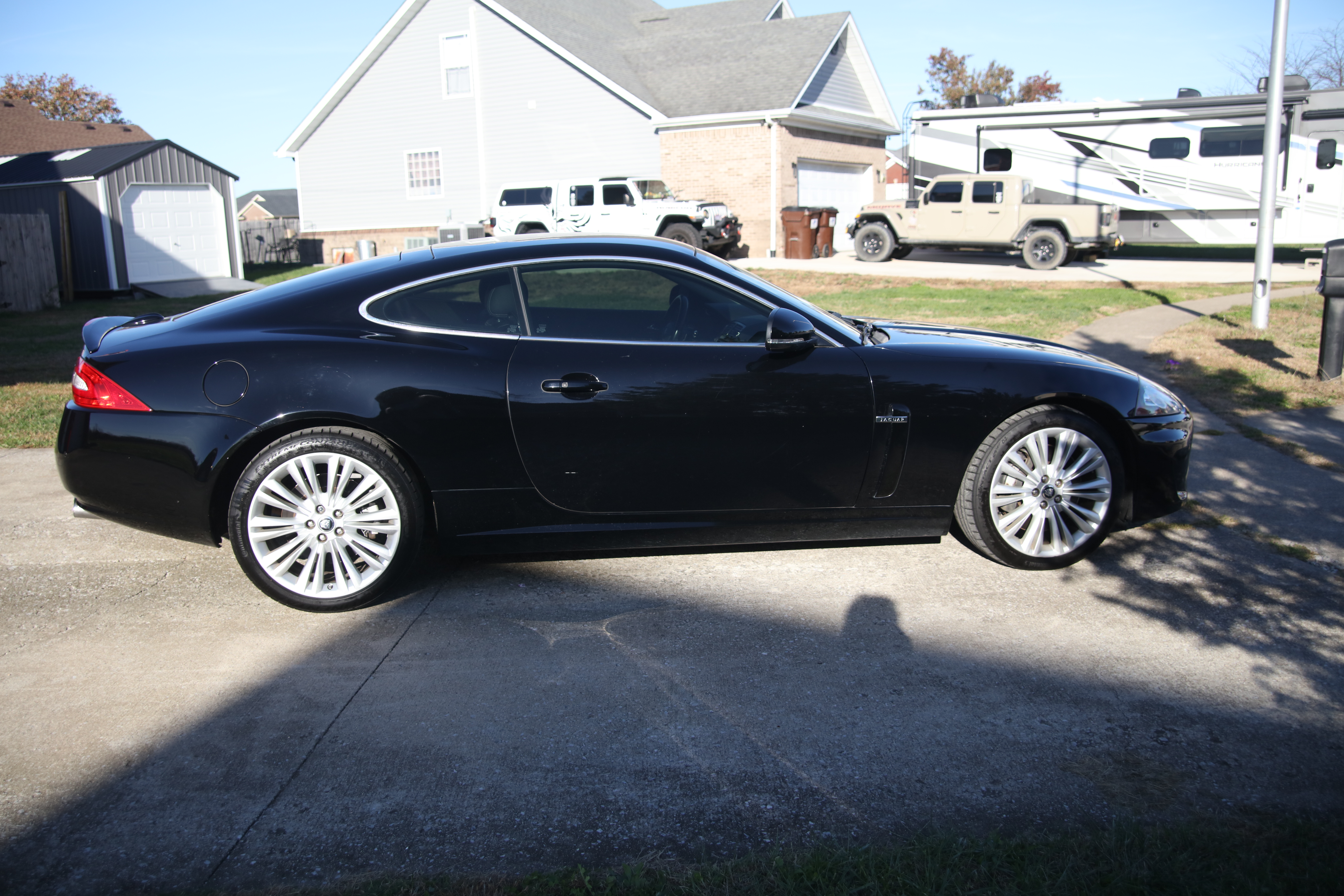 Used 2010 Jaguar XK Coupe RWD image 5