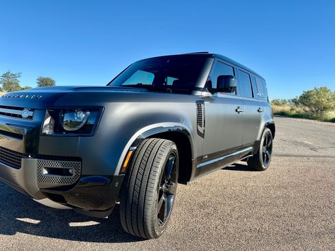 Used 2024 Land Rover Defender 110 Carpathian Edition image 2