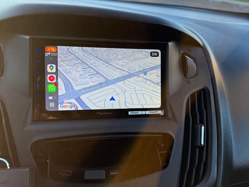 Used 2014 Ford Focus SE image 12