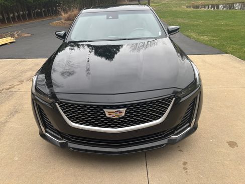 Used 2023 Cadillac CT5 Luxury w/ Sun And Sound Package image 2