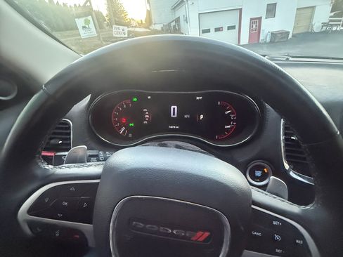 Used 2017 Dodge Durango GT w/ Premium Group image 9