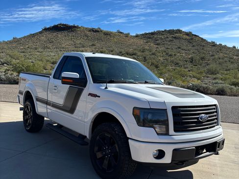 Used 2014 Ford F150 FX4 w/ FX Appearance Package image 5