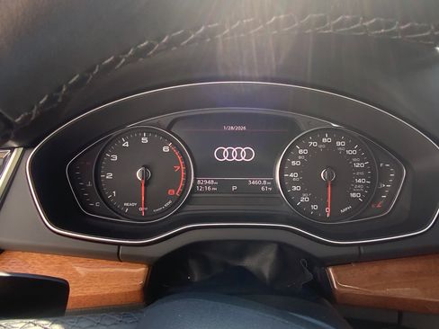 Used 2022 Audi Q5 2.0T Premium w/ Convenience Package image 10