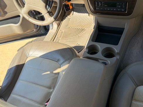 Used 2003 Ford Explorer Eddie Bauer image 18