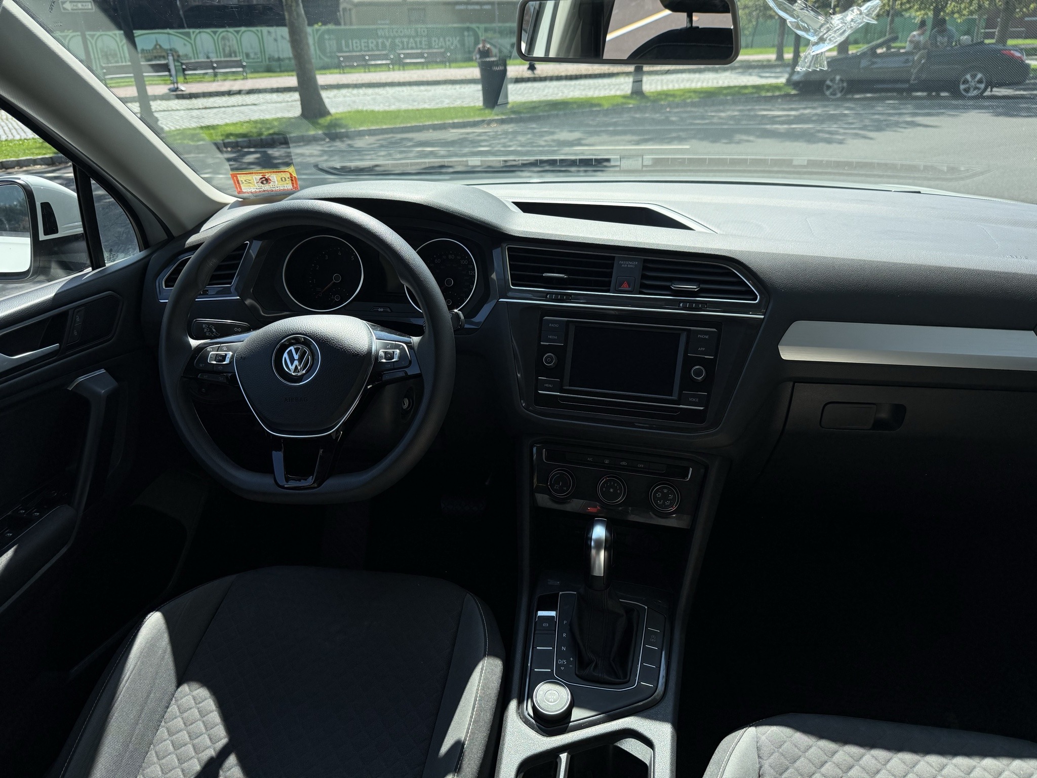 Used 2021 Volkswagen Tiguan S AWD/4WD image 14