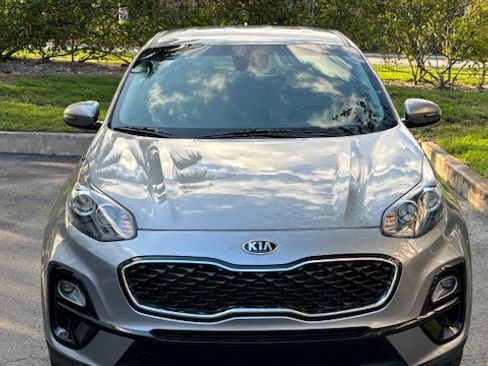 Used 2022 Kia Sportage LX w/ LX AWD Value Edition Package image 1
