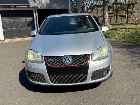 Used 2006 Volkswagen GTI 2.0T 2-Door image 2