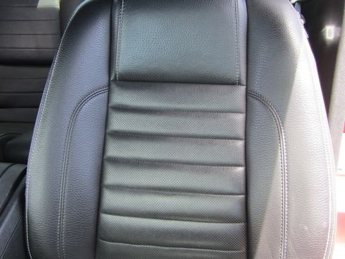 Used 2012 Ford Mustang GT Premium w/ Security Pkg RWD image 28
