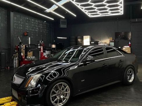 Used 2009 Cadillac CTS V image 1