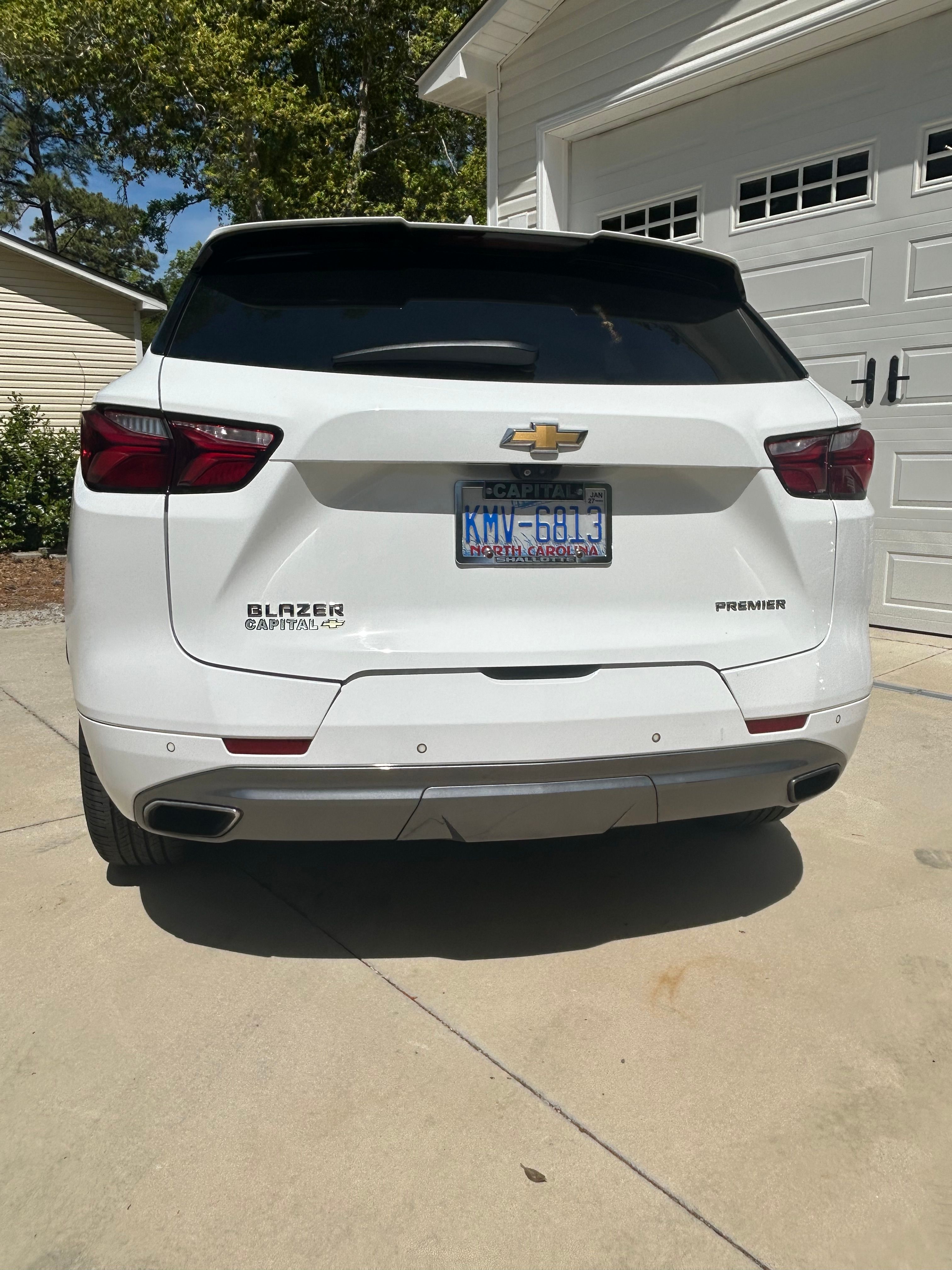 Used 2019 Chevrolet Blazer Premier w/ Sun and Wheels Package FWD image 5