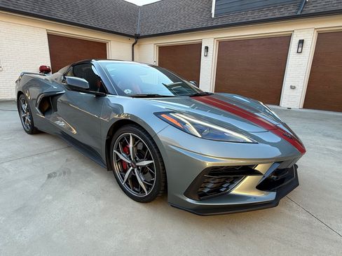 Used 2022 Chevrolet Corvette Stingray Premium Conv w/ Z51 Performance Package image 6