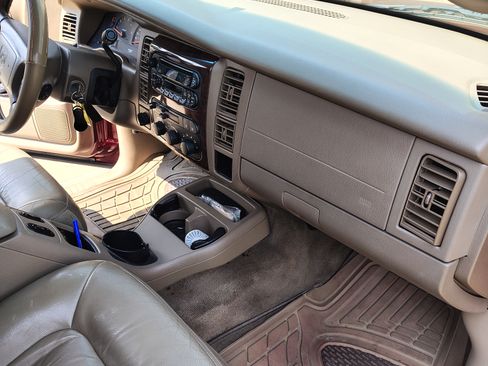Used 2001 Dodge Durango SLT image 10
