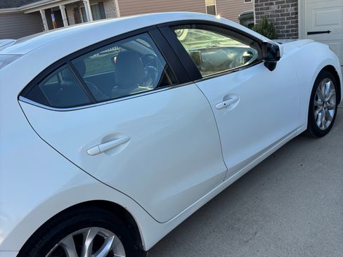 Used 2015 MAZDA MAZDA3 s Touring image 9