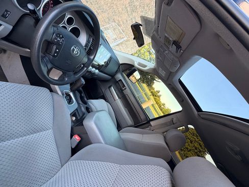 Used 2011 Toyota Tundra 4x4 CrewMax w/ SR5 Pkg image 11