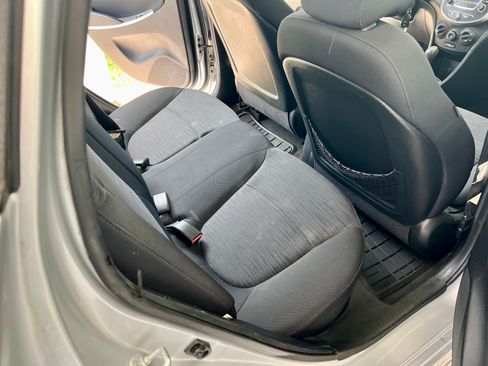 Used 2015 Hyundai Accent GS FWD image 14
